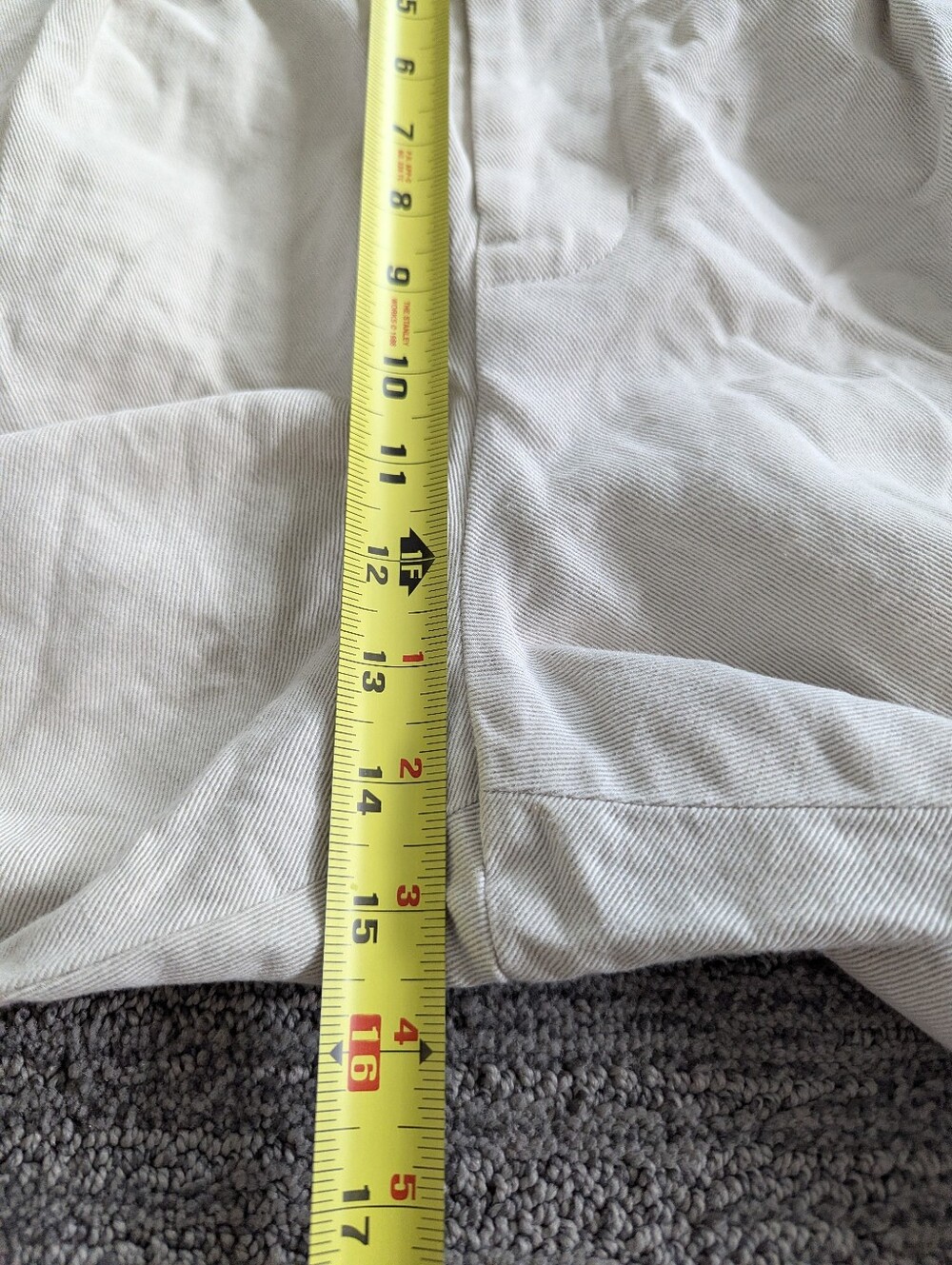 Madewell Double-Pleated Trouser in Cotton-Linen Blend in Bone Cream - Picture 12 of 16